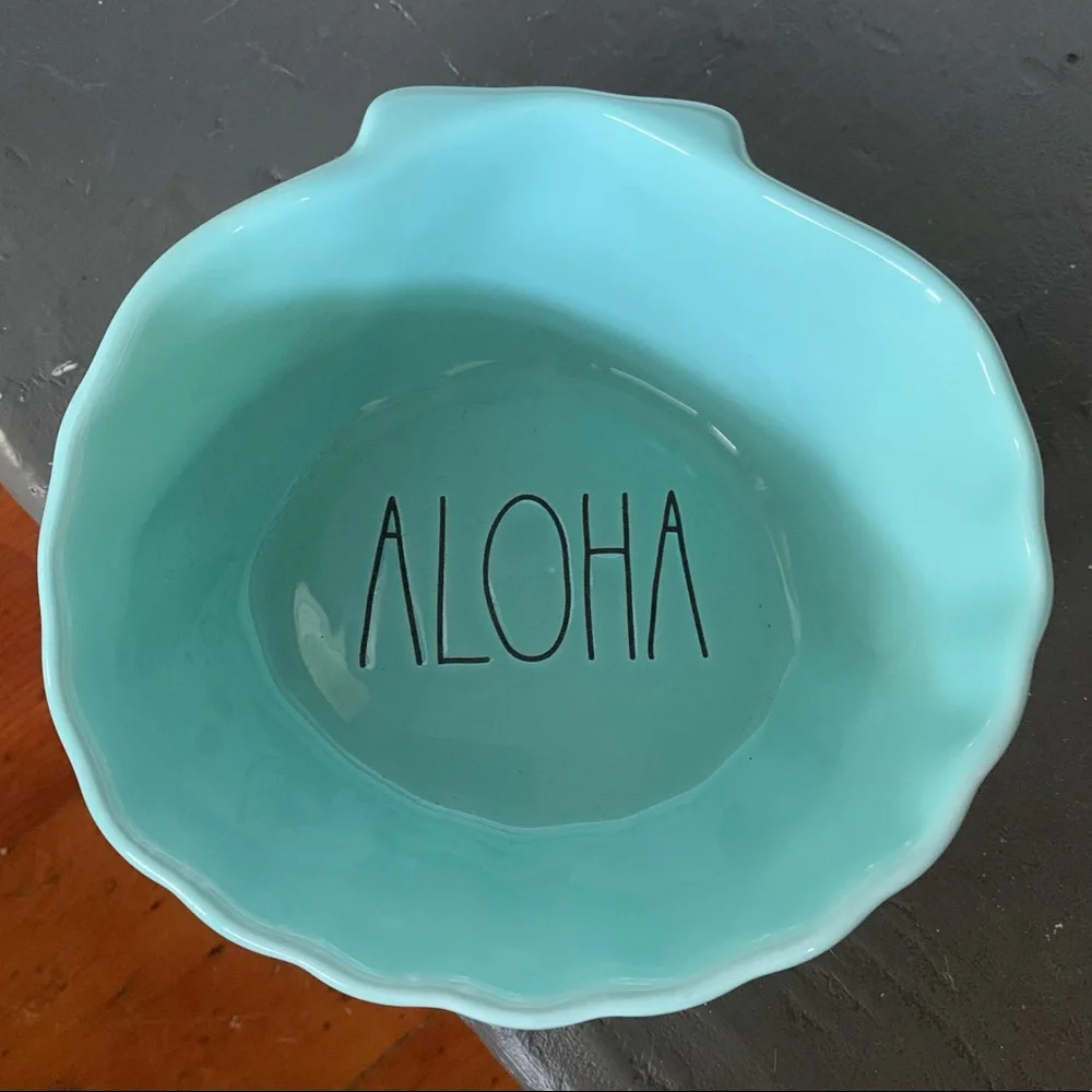 Rae Dunn ALOHA Bowl - Picture 8 of 9